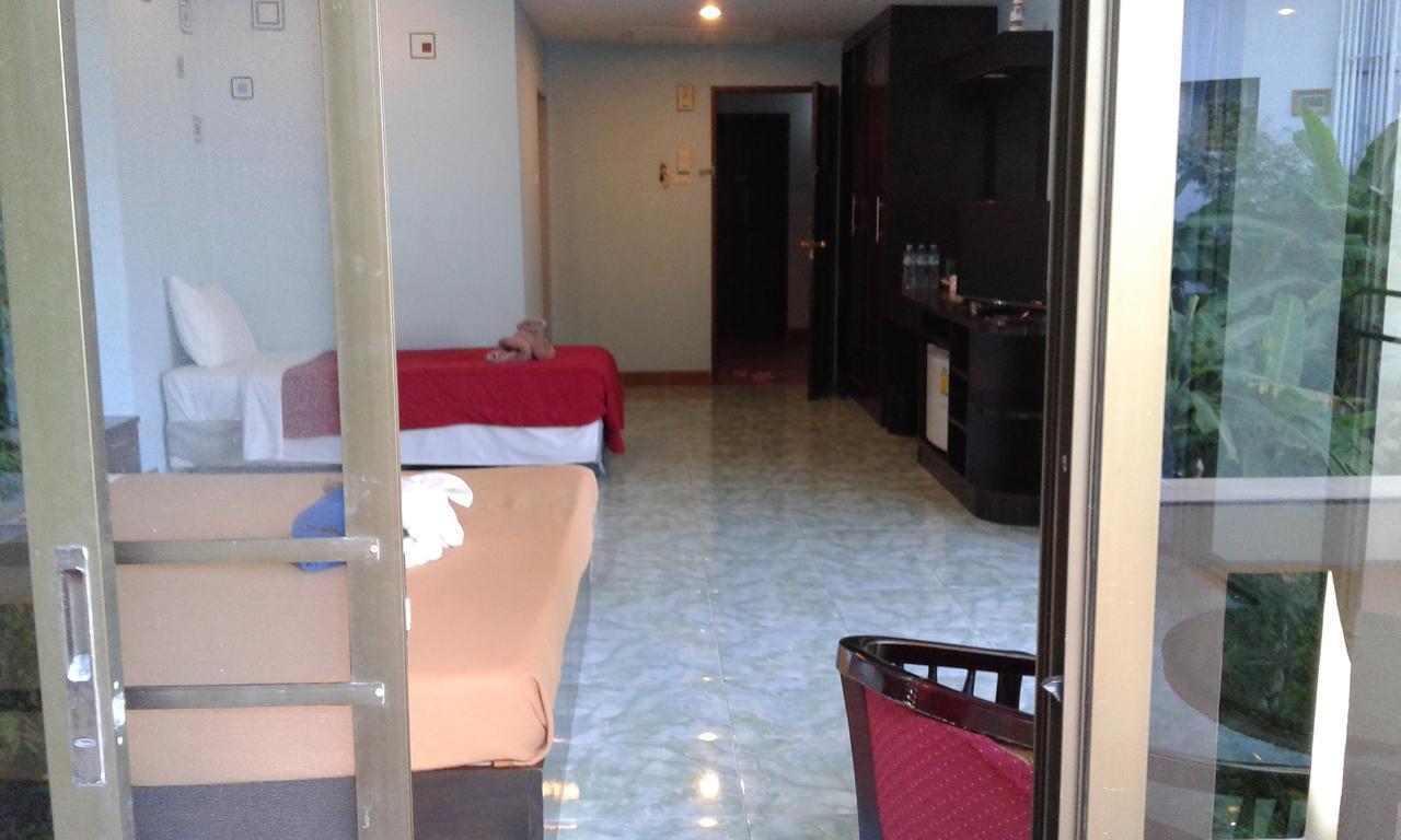 Hotel Feng Shui House Patong Exterior foto
