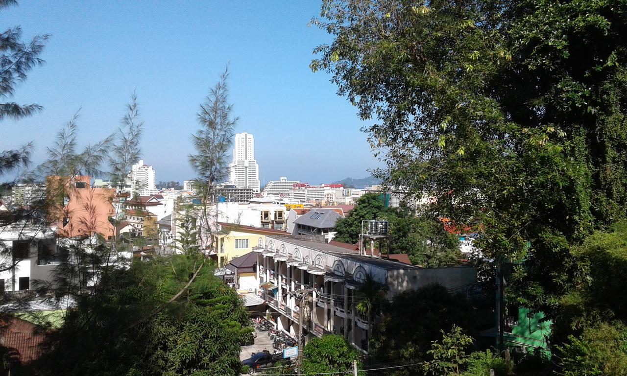 Hotel Feng Shui House Patong Exterior foto
